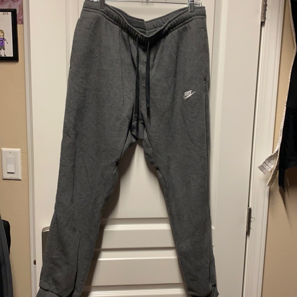 Nike joggers XL